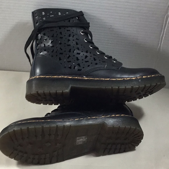 Modern Rush black leather pierced lace up boots - Picture 11 of 11